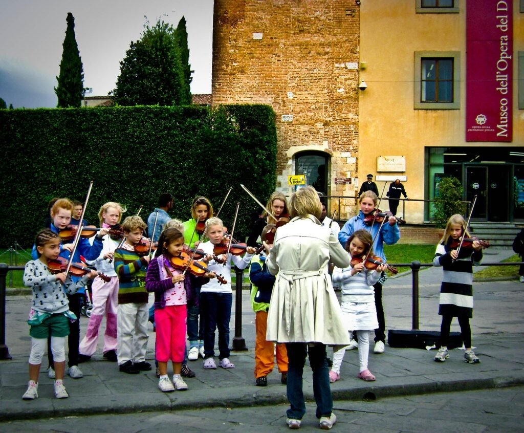 kids, fiddle, street, instruments, musician, music, musical instrument, violinist, ropes, teacher, teacher, teacher, teacher, teacher, teacher